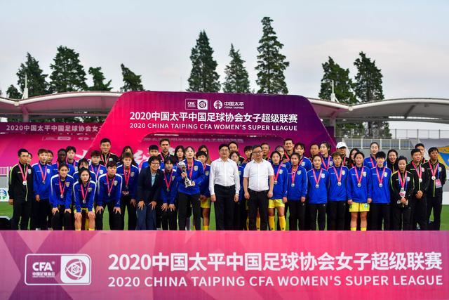 世界杯名单争议：谁将成为胜利的关键？
